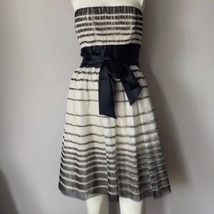 BCBGMAXAZRIA DRESS